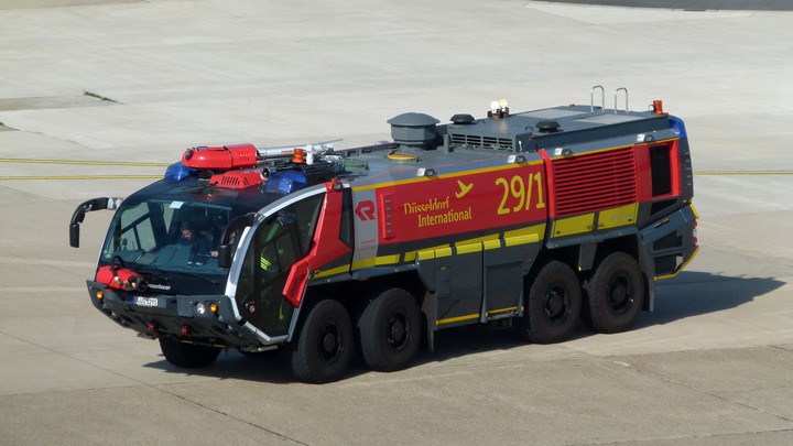 Flughafen Düsseldorf 2012