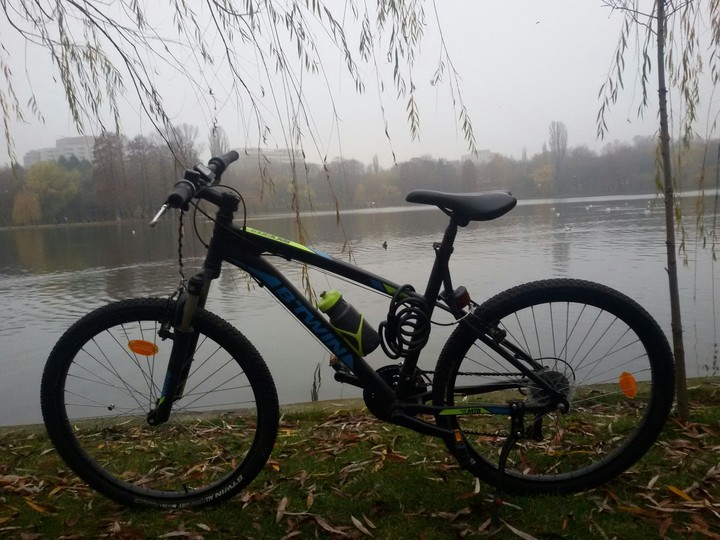 #autumnatmosphere #bike