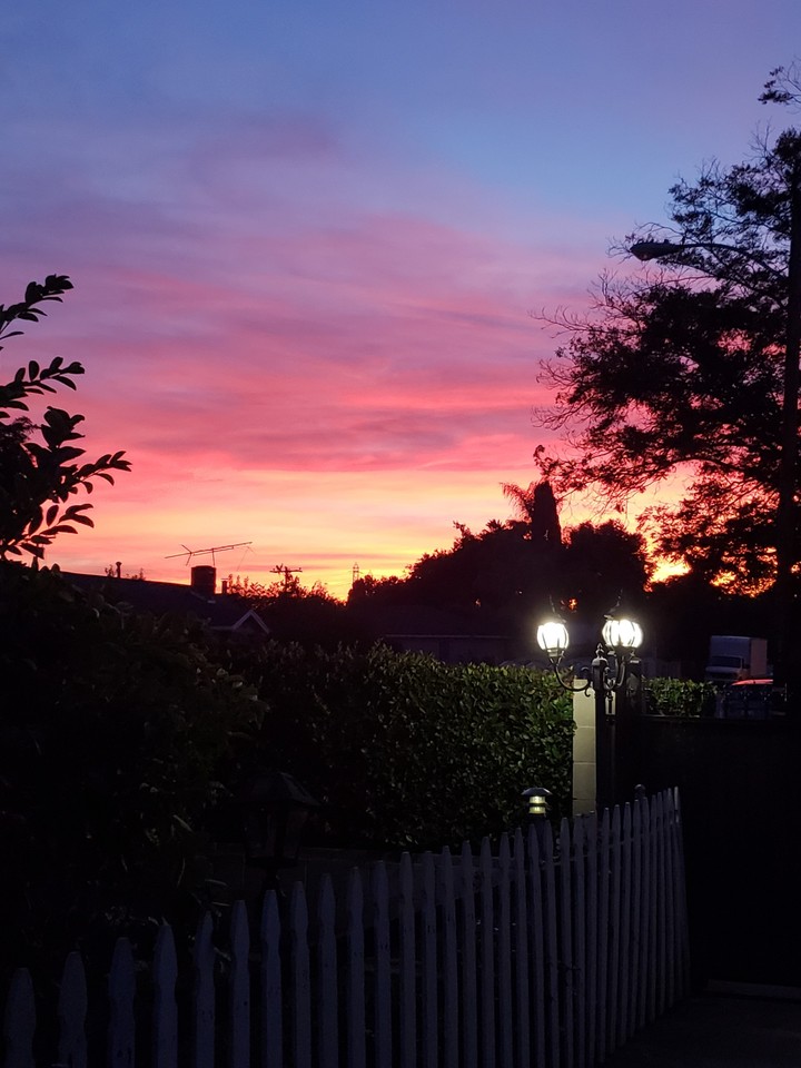 un atardecer en otoño