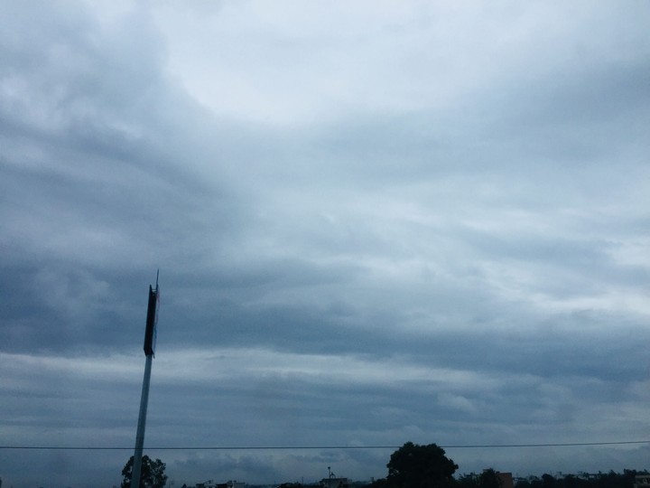 clouds before rain