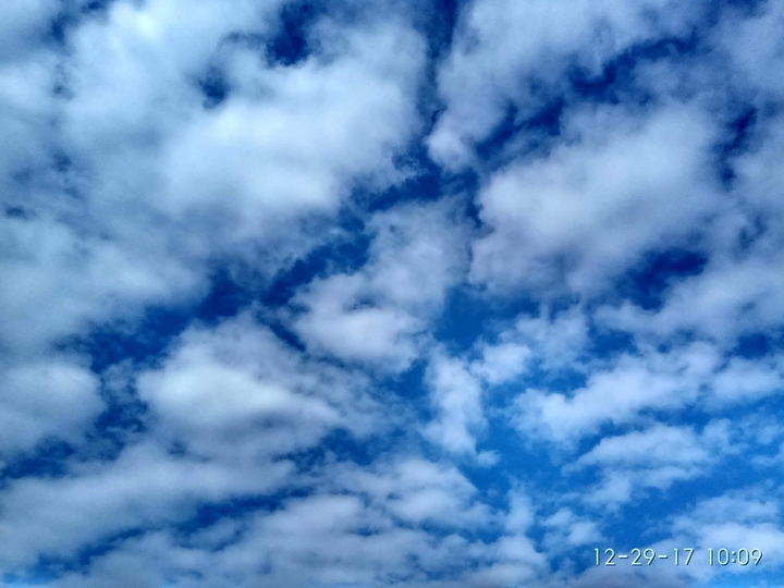 floating cloud