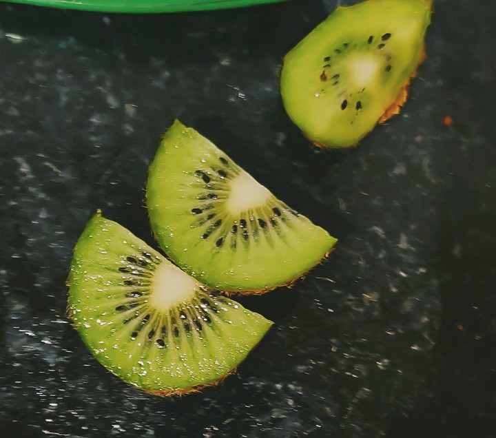 Kiwis