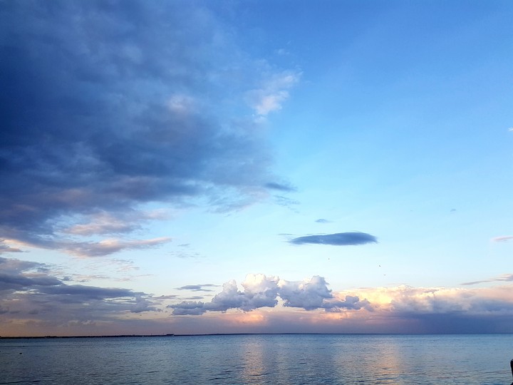 небо