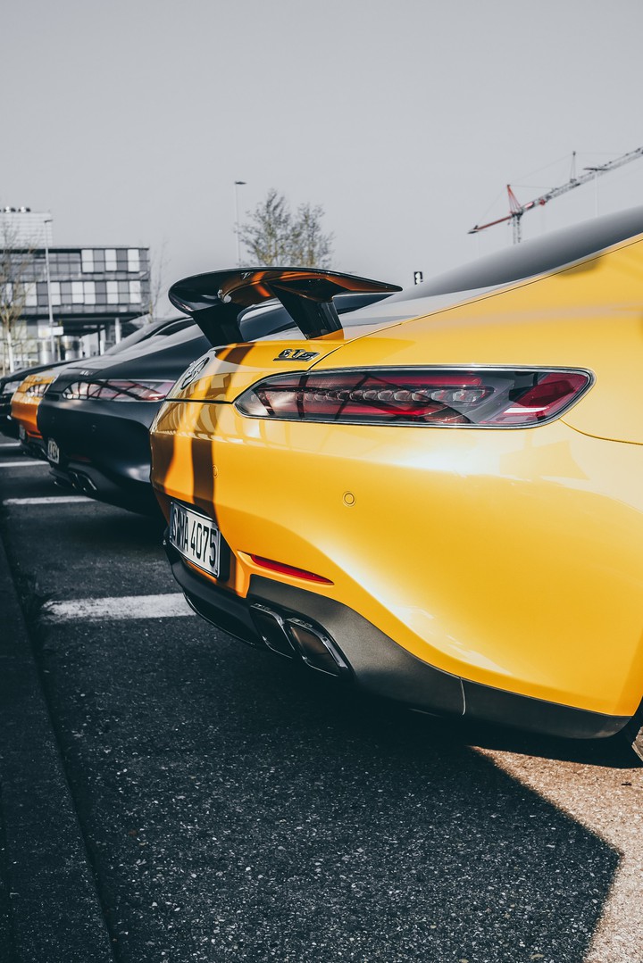 Mercedes_Benz_GTS_AMG