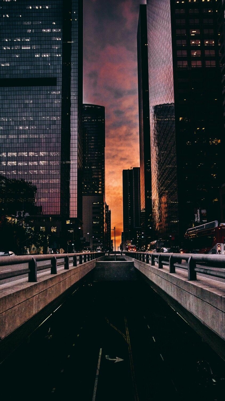 night cityscape