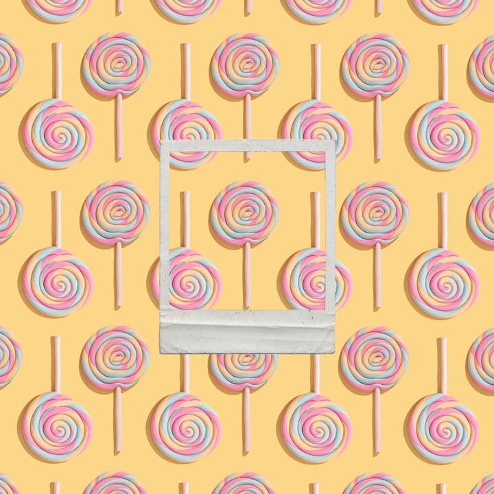 My candy wallpaper☁️candy and instax frame