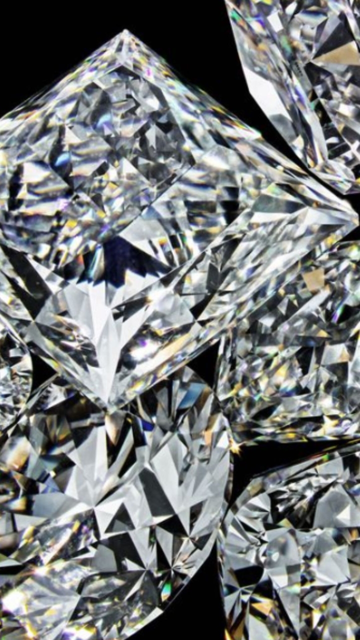Diamondes