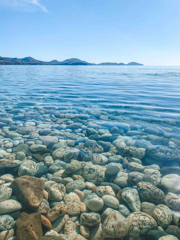 Море