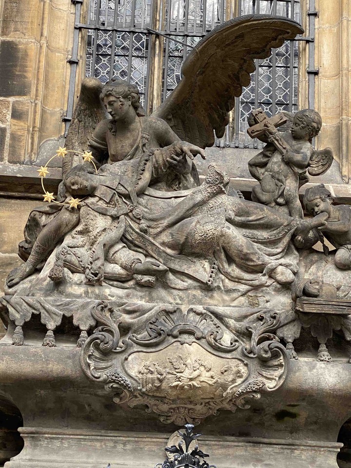 Statue Prague Cathedral