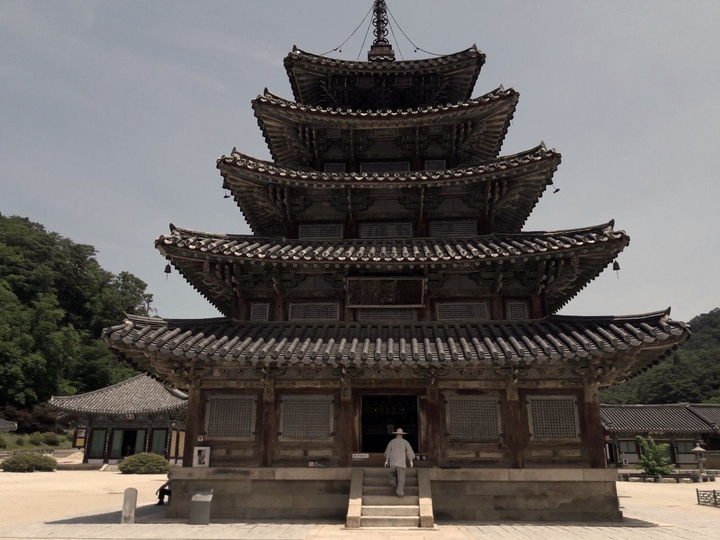 temple