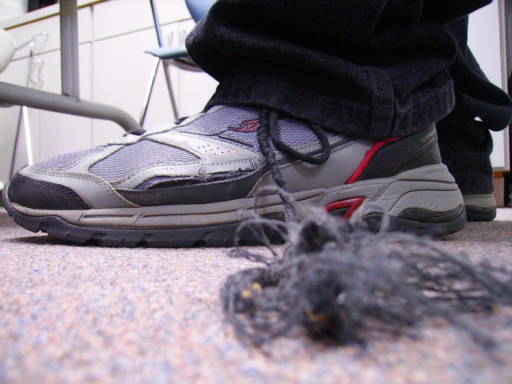 homeless shoelace project