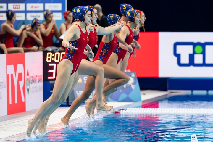 Las guerreras acuáticas vuelven a ser de oro