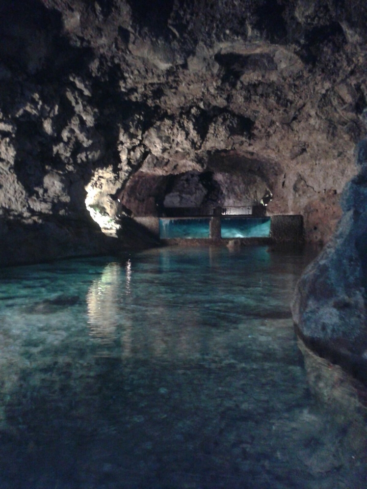 vulcan cave