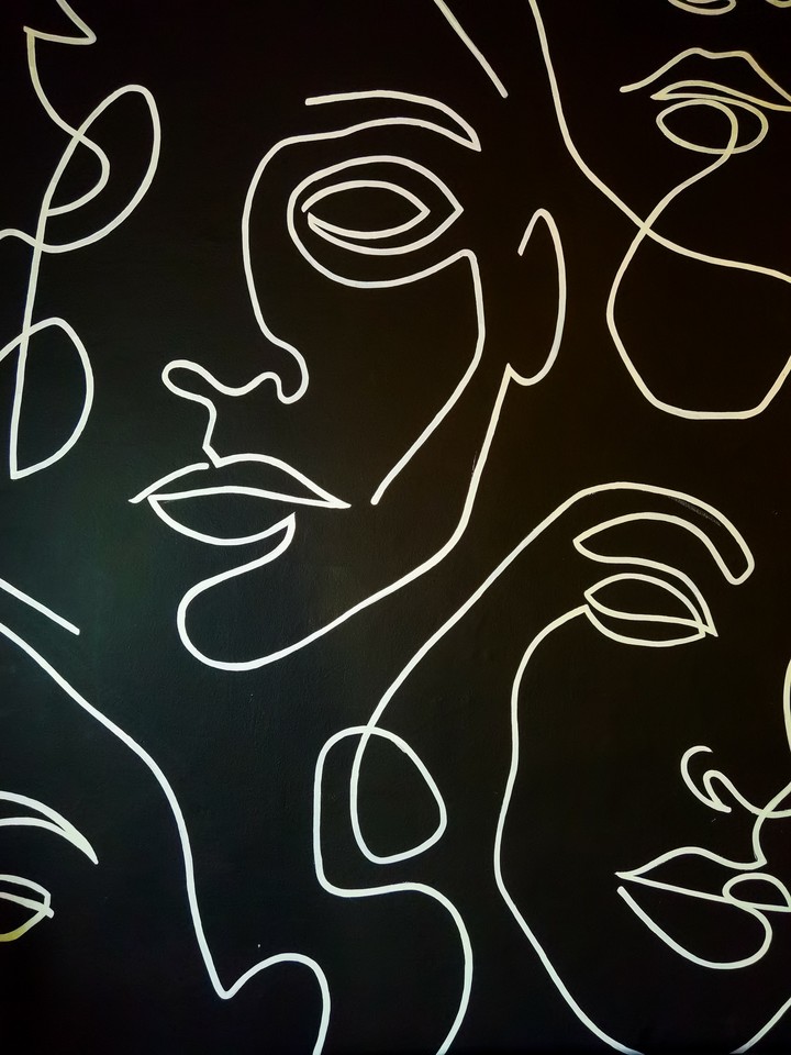 Line faces