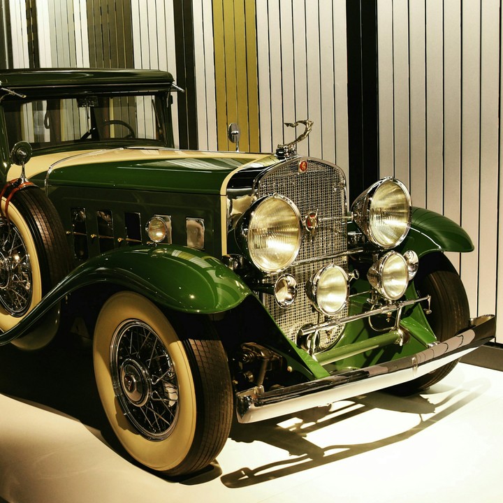 cadillac 1931