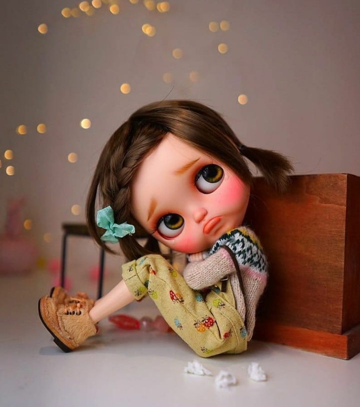 cute pie...sad and.. angry. .. angel (˘･_･˘)