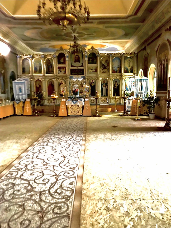 храм