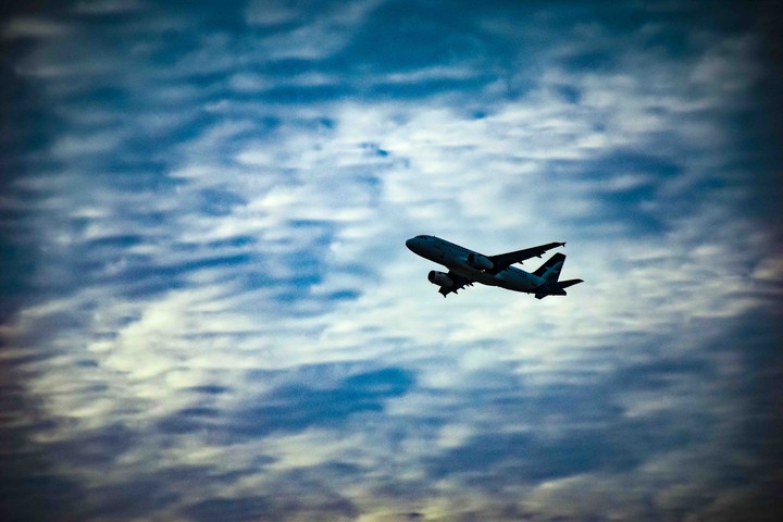 airplane