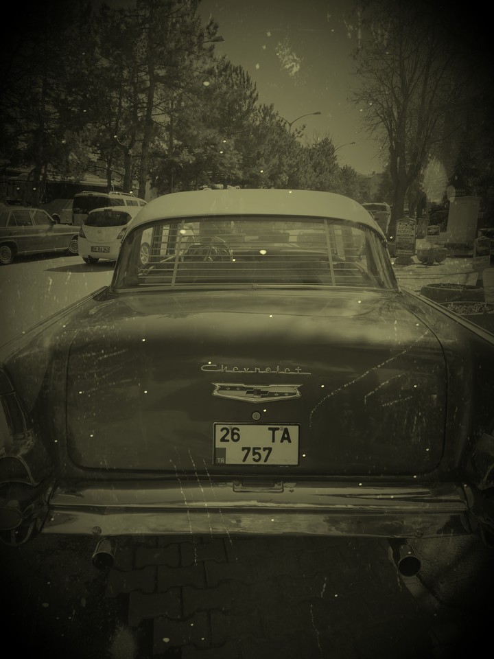 .. and more retro retro and again retro.