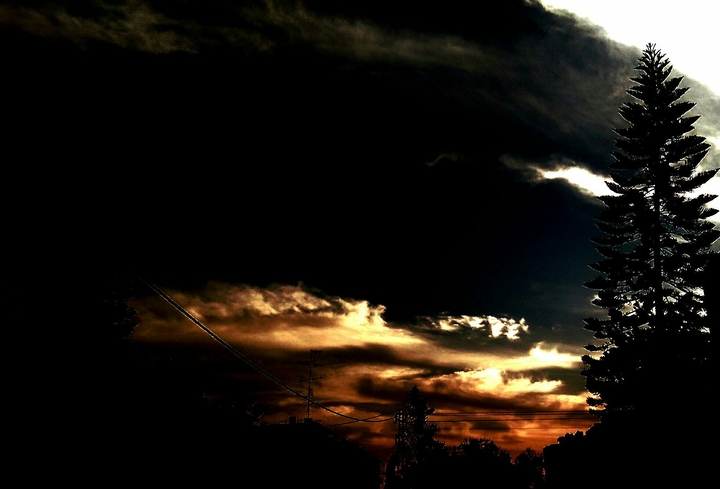 The red sky ..