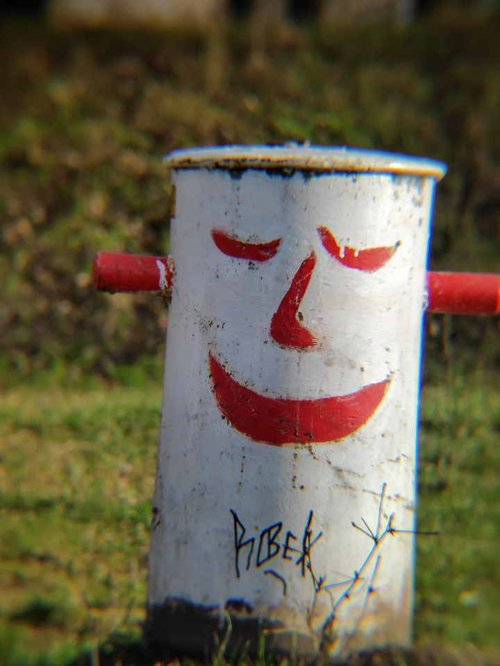 'Don't worry' face