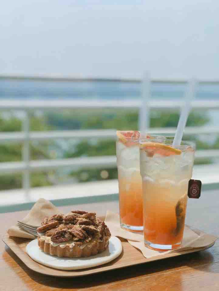 Refreshing afternoon