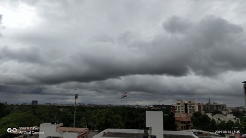 storm, 都市壁纸