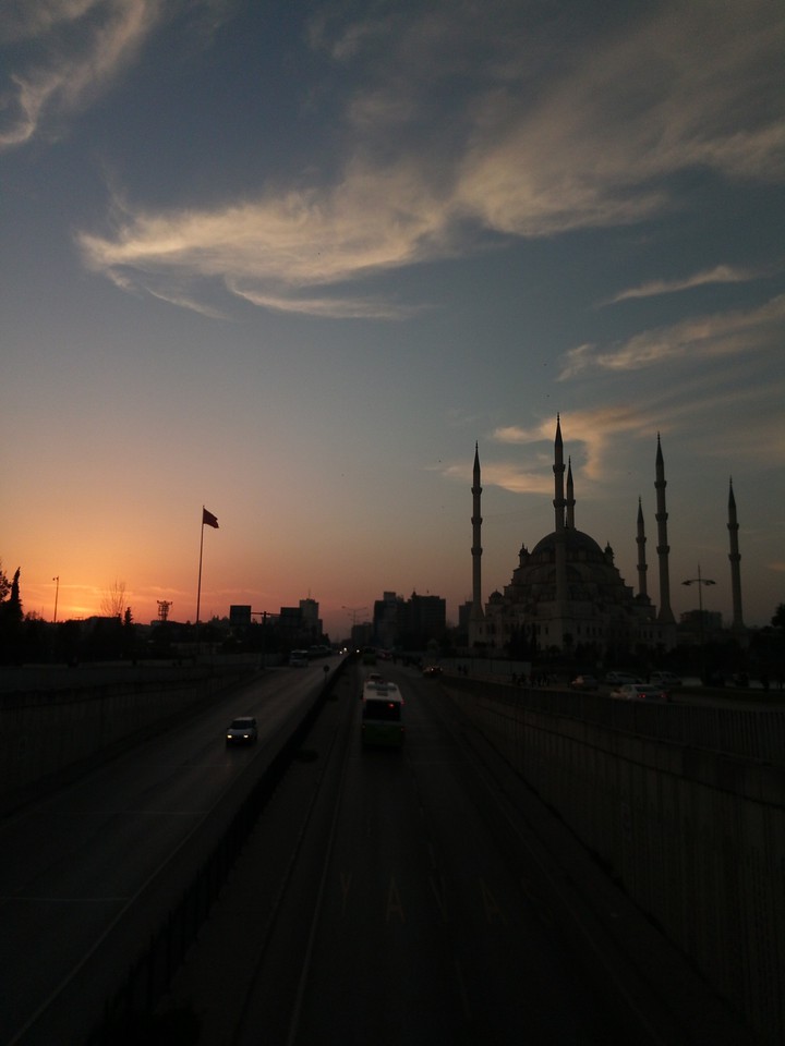 adana geceleri