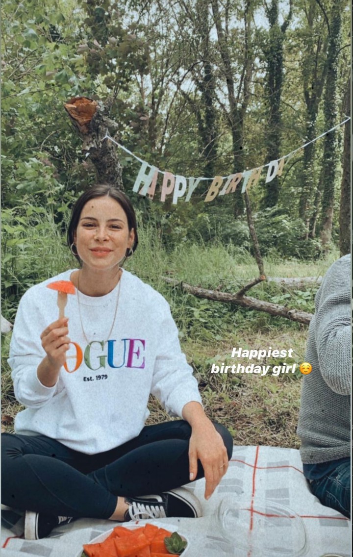 " Happy Birthday  the Queen Lena  "