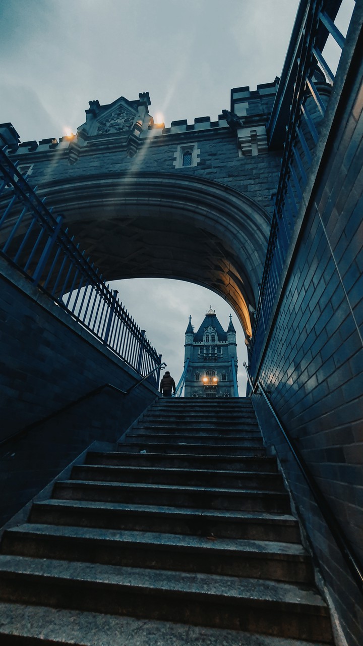 tower bridge