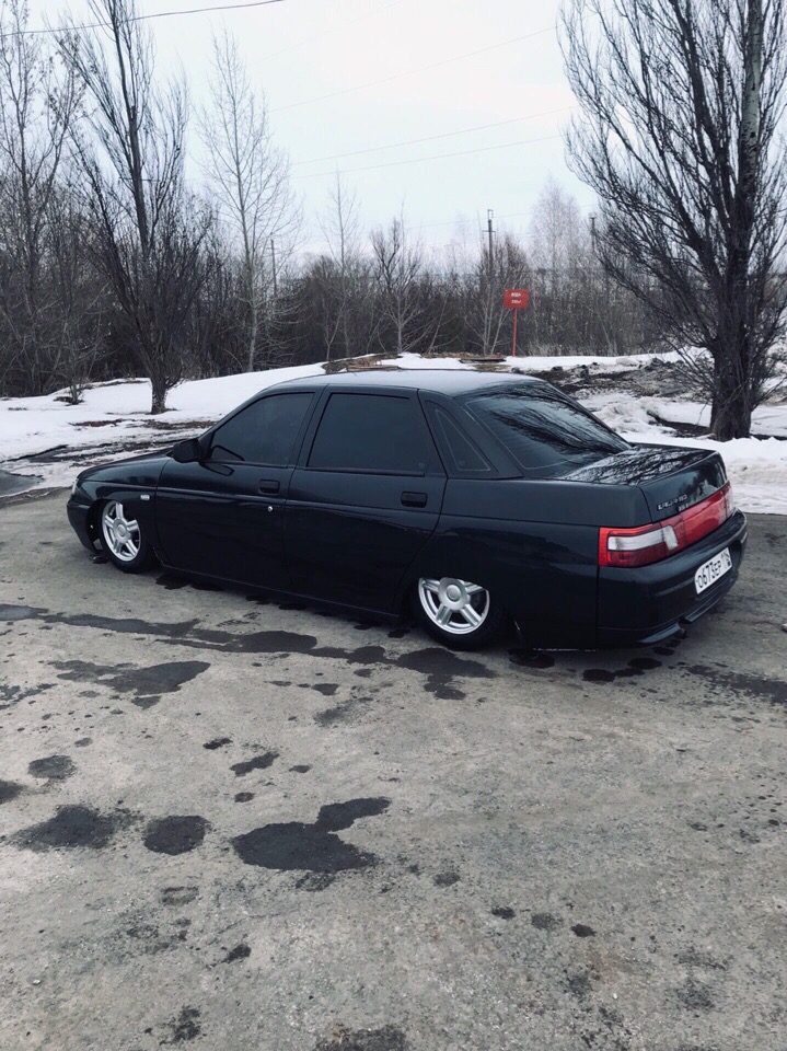 LADA10