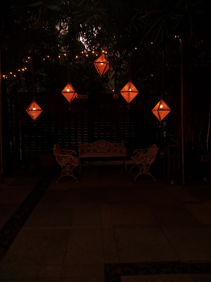 .