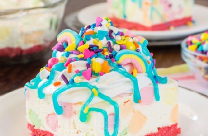 Marshmallow Cakes