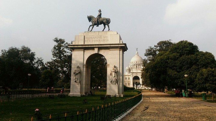 Victoria memorial entrance