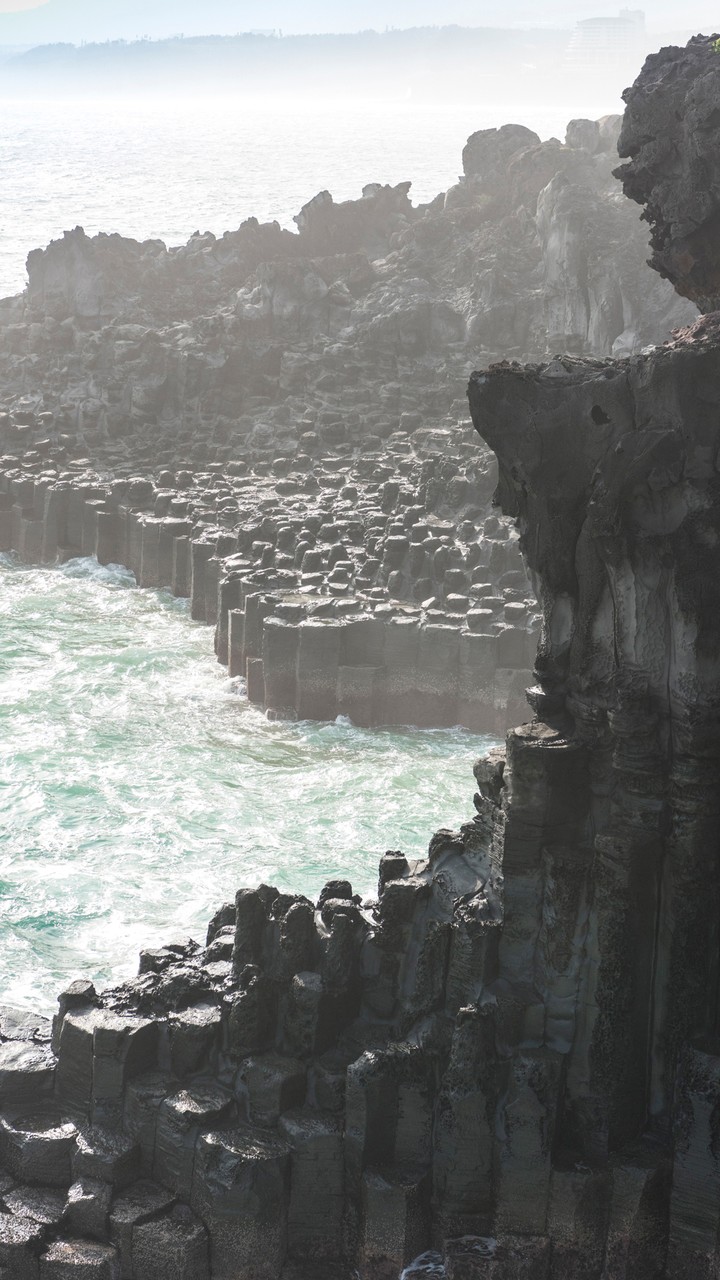 Cliff