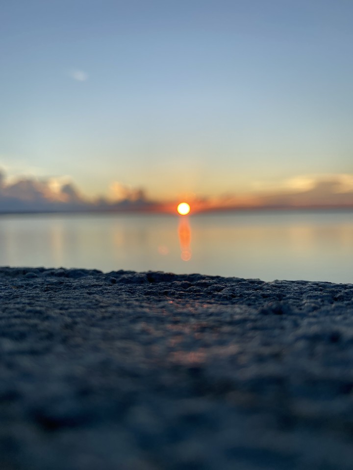 .