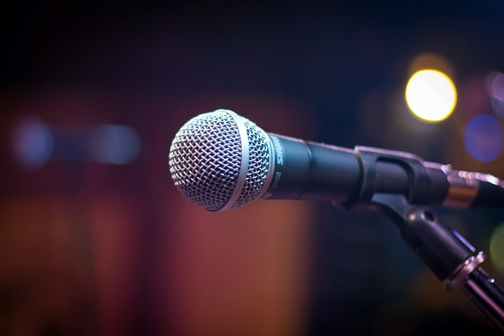 Singing HD Wallpaper