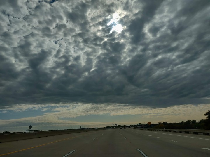 Road to horizon