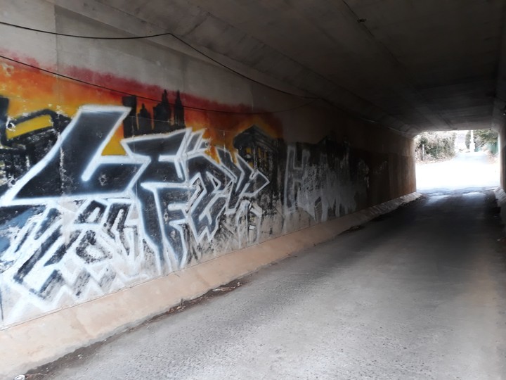 tunnel