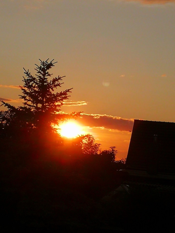 ☀
