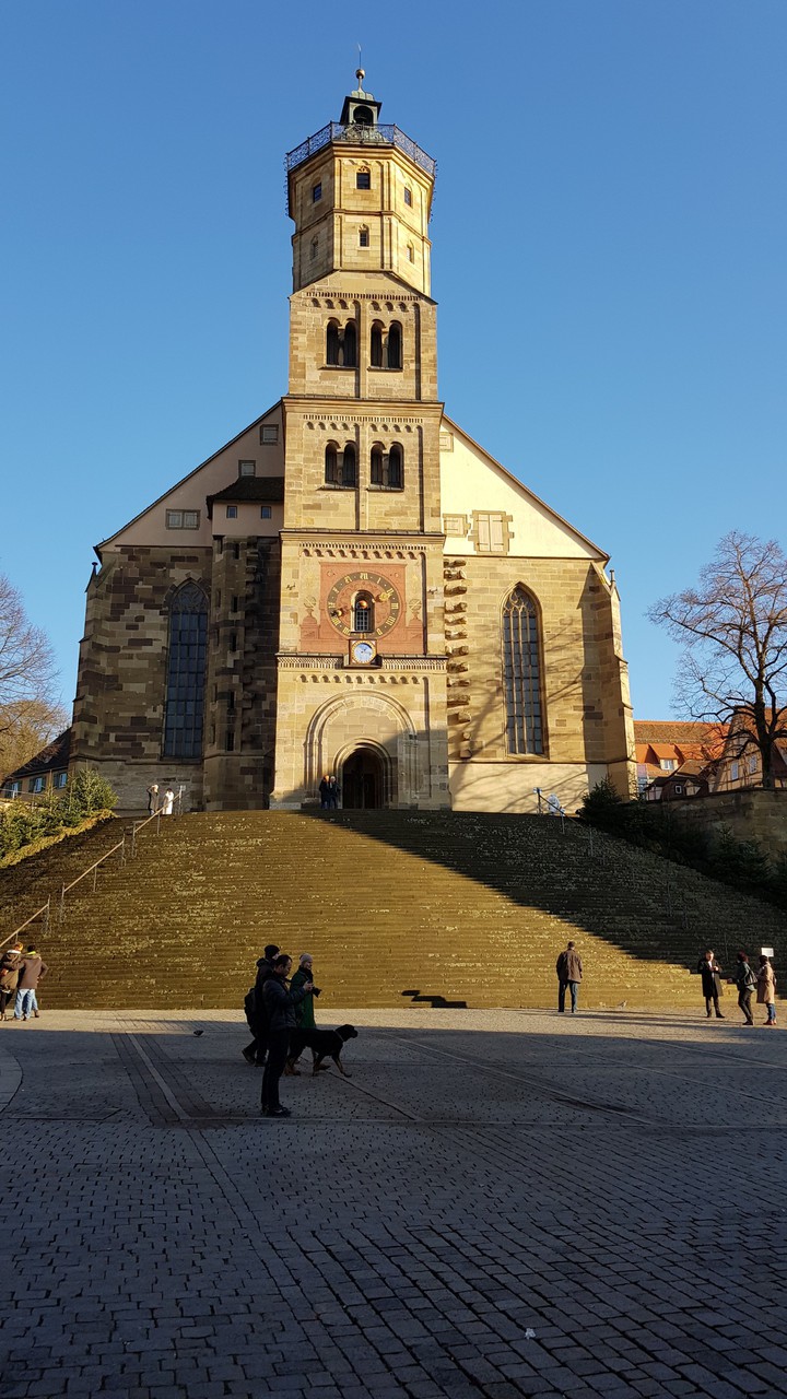 Kirche St.Michael mit Freilichtspieltreppe