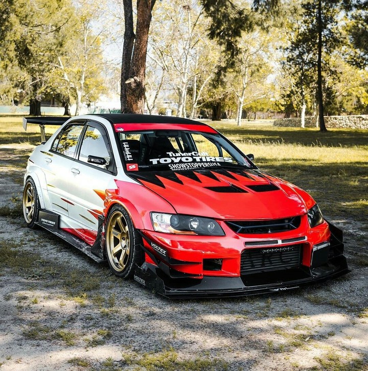 Mitsubishi Lancer Evo IX