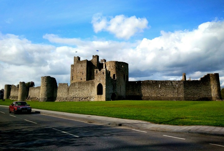 trim castle