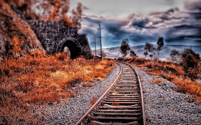 #Track