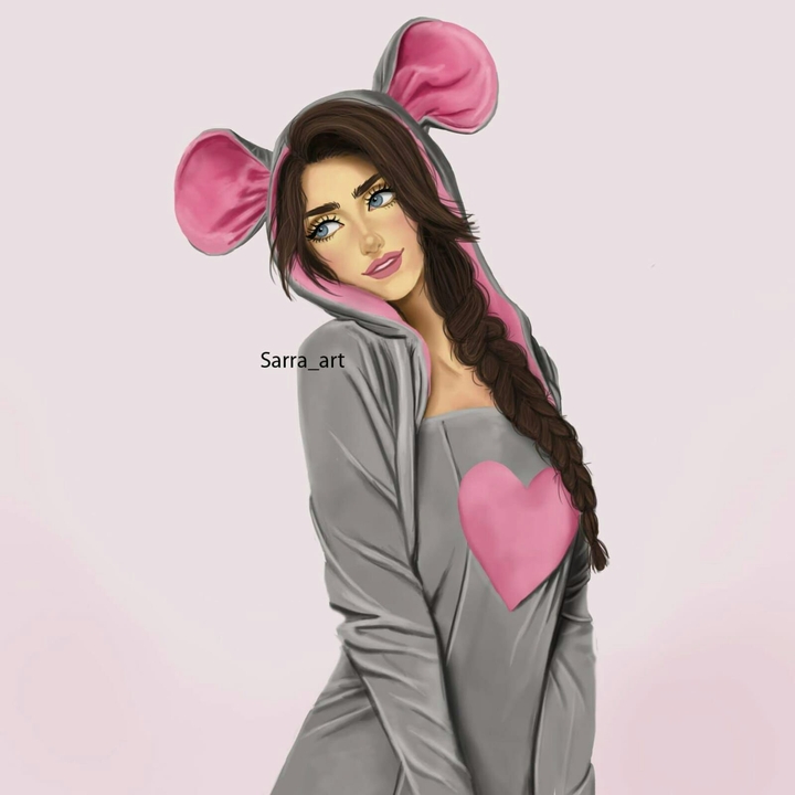 Girl in the costume mouse