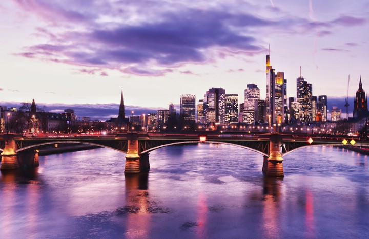 Frankfurt Bridge
