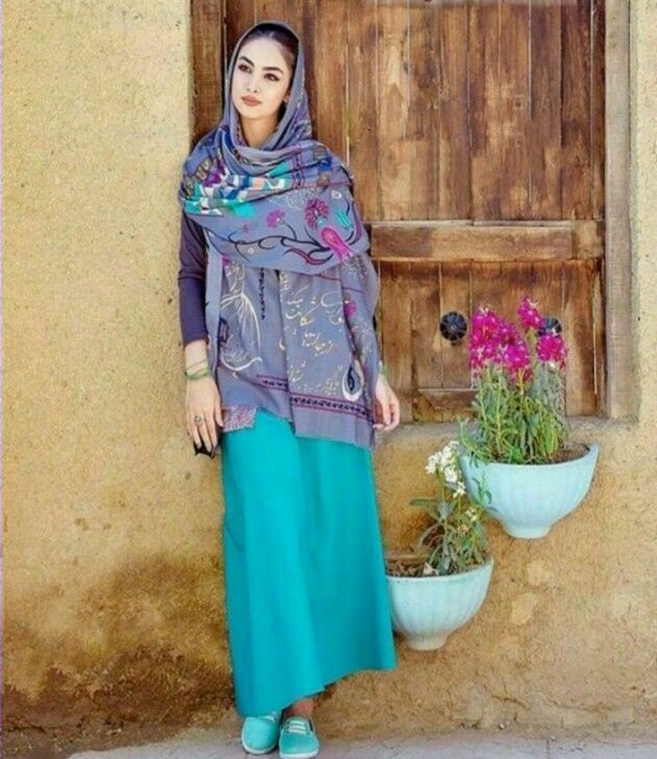 IRANIAN GIRL