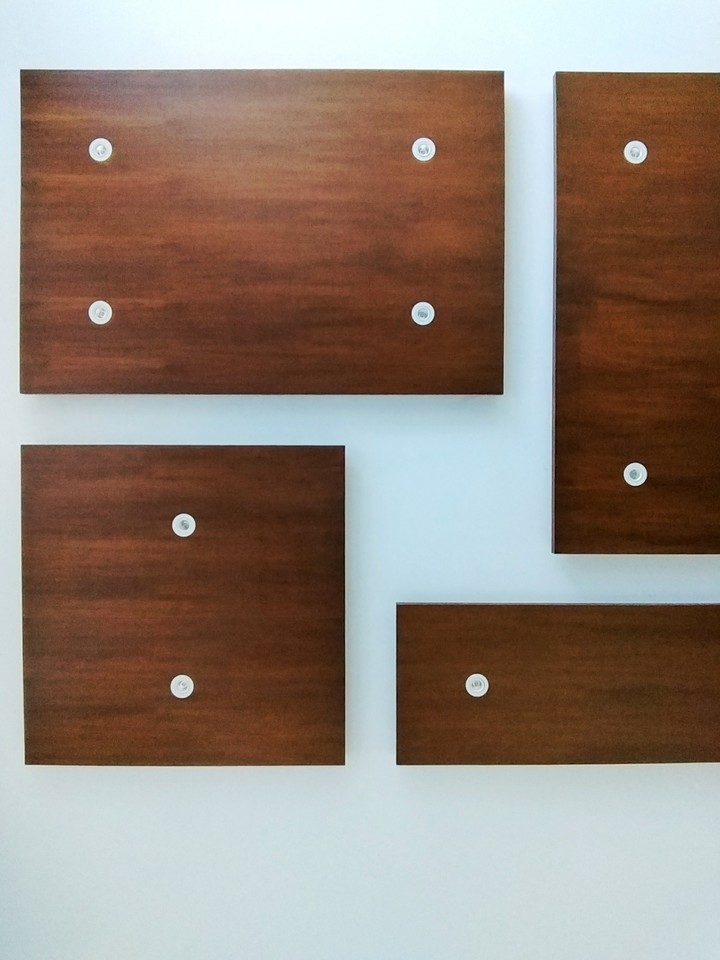 Just a perfectly aligned ceiling!