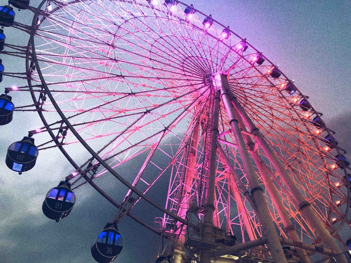 Ferris wheel