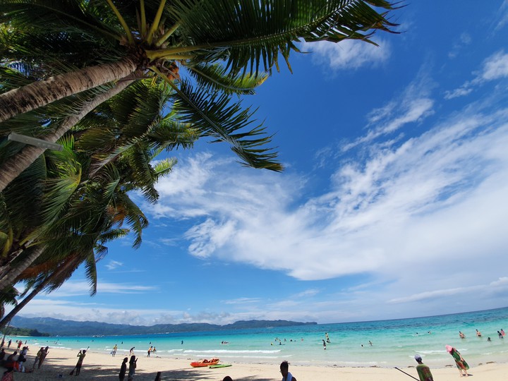 boracay beach